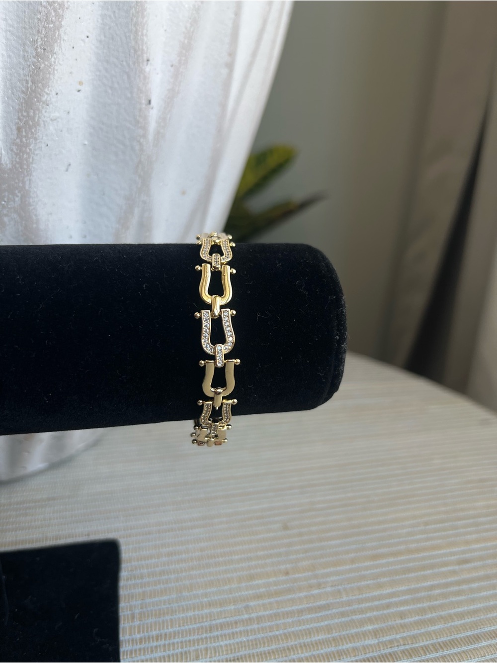 Gold Link Bracelet with alternating plain gold and Pavé Accents